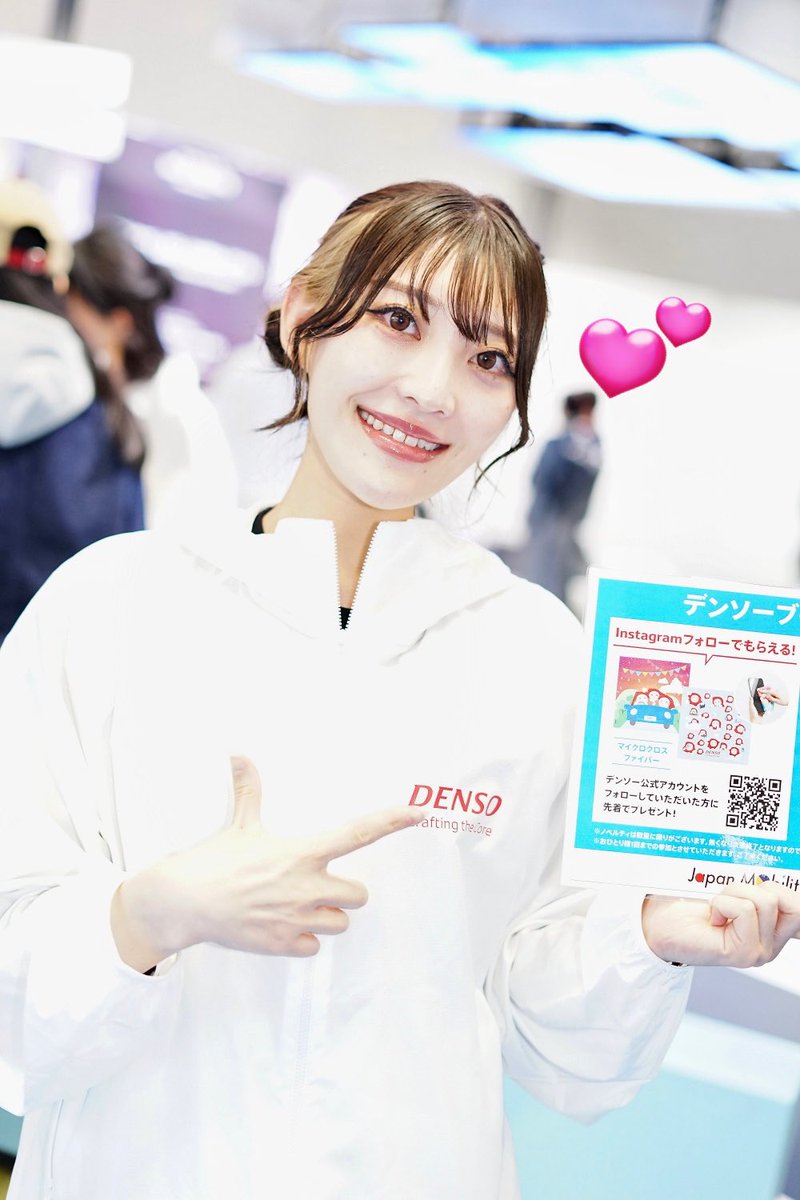 Toka_98_nxx's tweet image. おはよー！
そしてハッピーハロウィン🎃💜

今日からモビリティショーは一般公開日！

写真2,3枚目のバス停の看板や、床の地図がどこにあるか探してみてね🔍✨️

ノベルティキャンペーンもあるので要チェック＆ゲットしてねんっദ്ദിᐢ- ̫-ᐢ₎

#DENSO 
#デンソー
#デンソーJMS2025 
#JMS2025