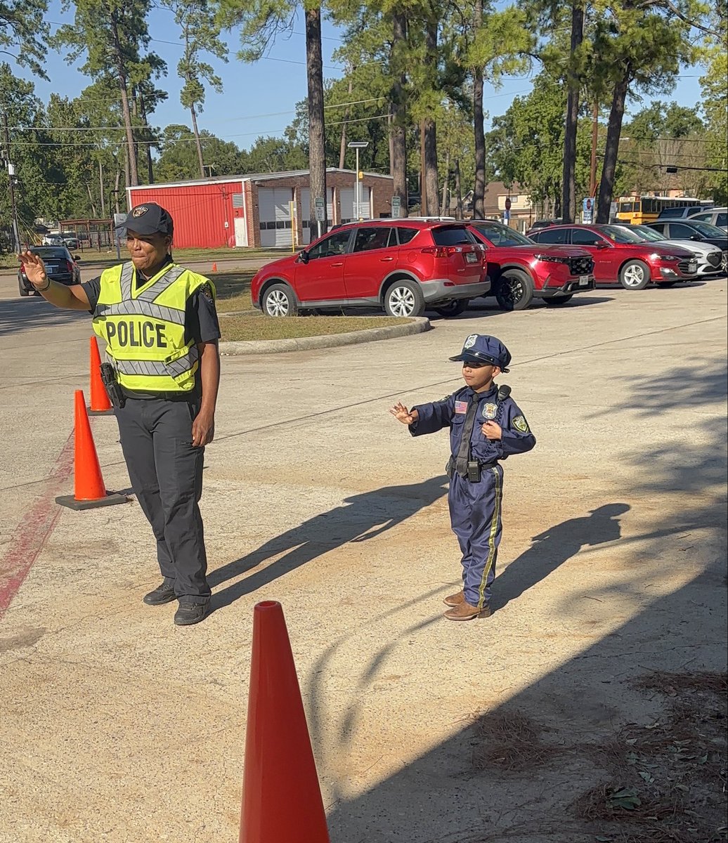 Linette Lara tweet media