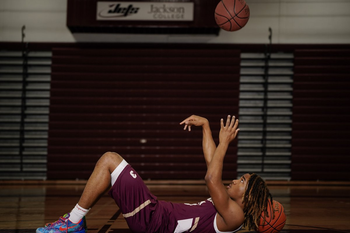 Emanuel Custard tweet media