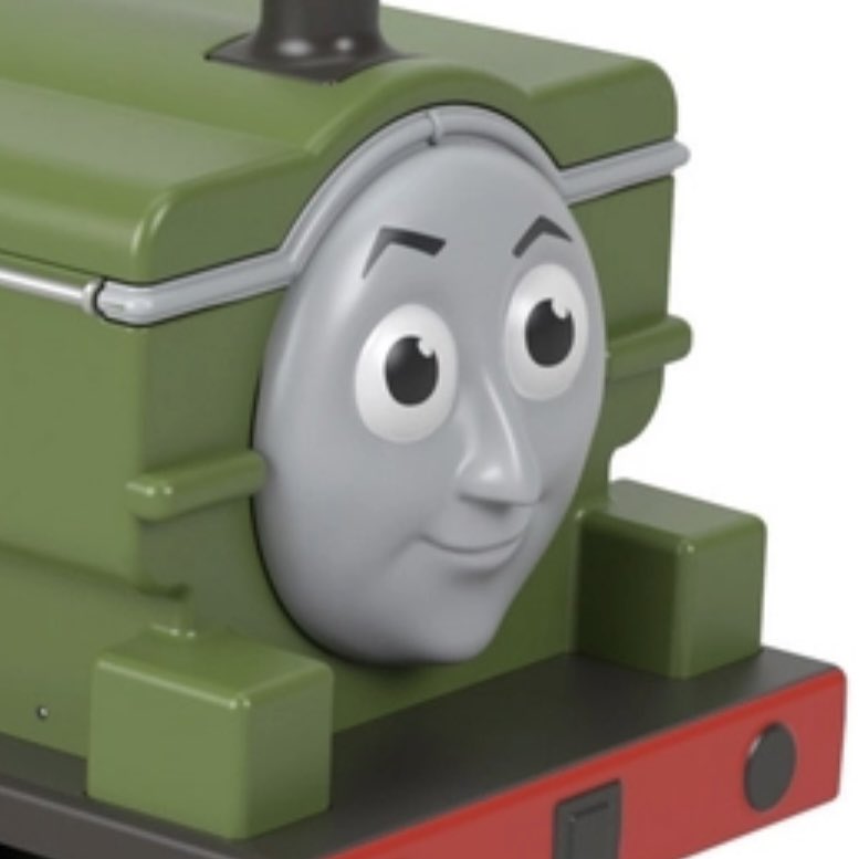 Duck update 🦆 

Pretty happy with the body and frame with only a little bit of filler left to sort now, has anyone measured the face on the new Duck to see if it the same size? 

I’m aware the handrail is molded to the face but I’d happily cut it off if so.