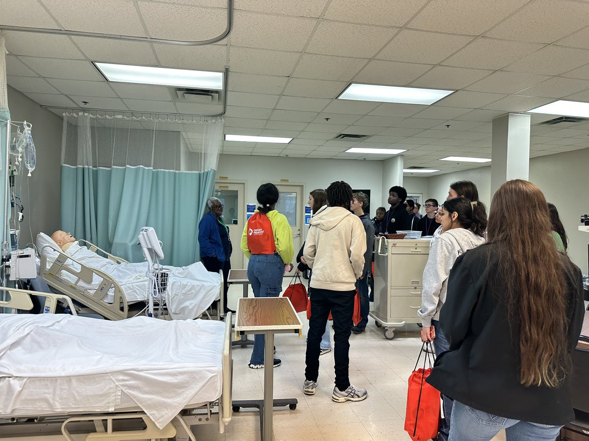 @mahswbl tweet media