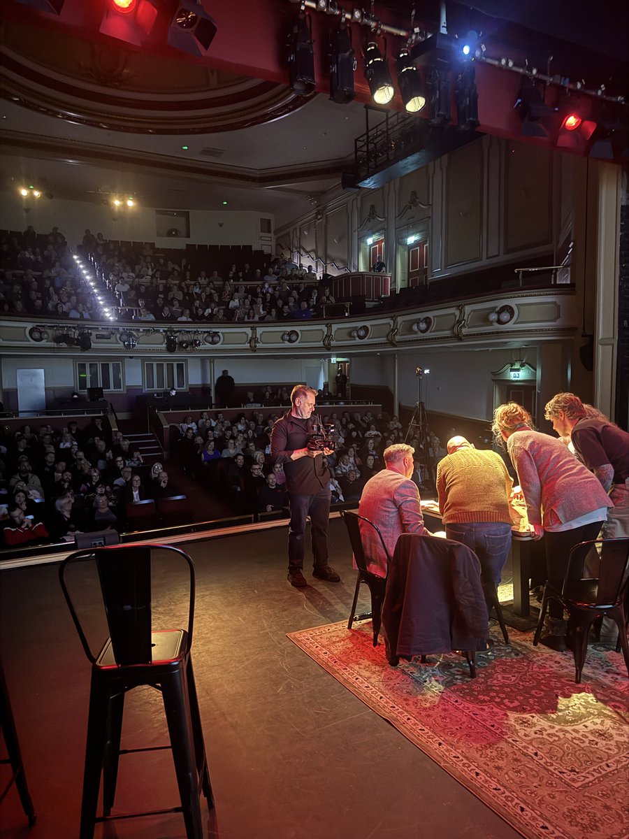 damtoria's tweet image. @realkarlbeattie @Yfielding  an absolute fantastic evening at Bridlington for the live show and an even bigger thrill to be on stage, meet you both and participate in the ghost hunt. All those years ago being in the audience for live shows it was a so fantastic to do this 🙏