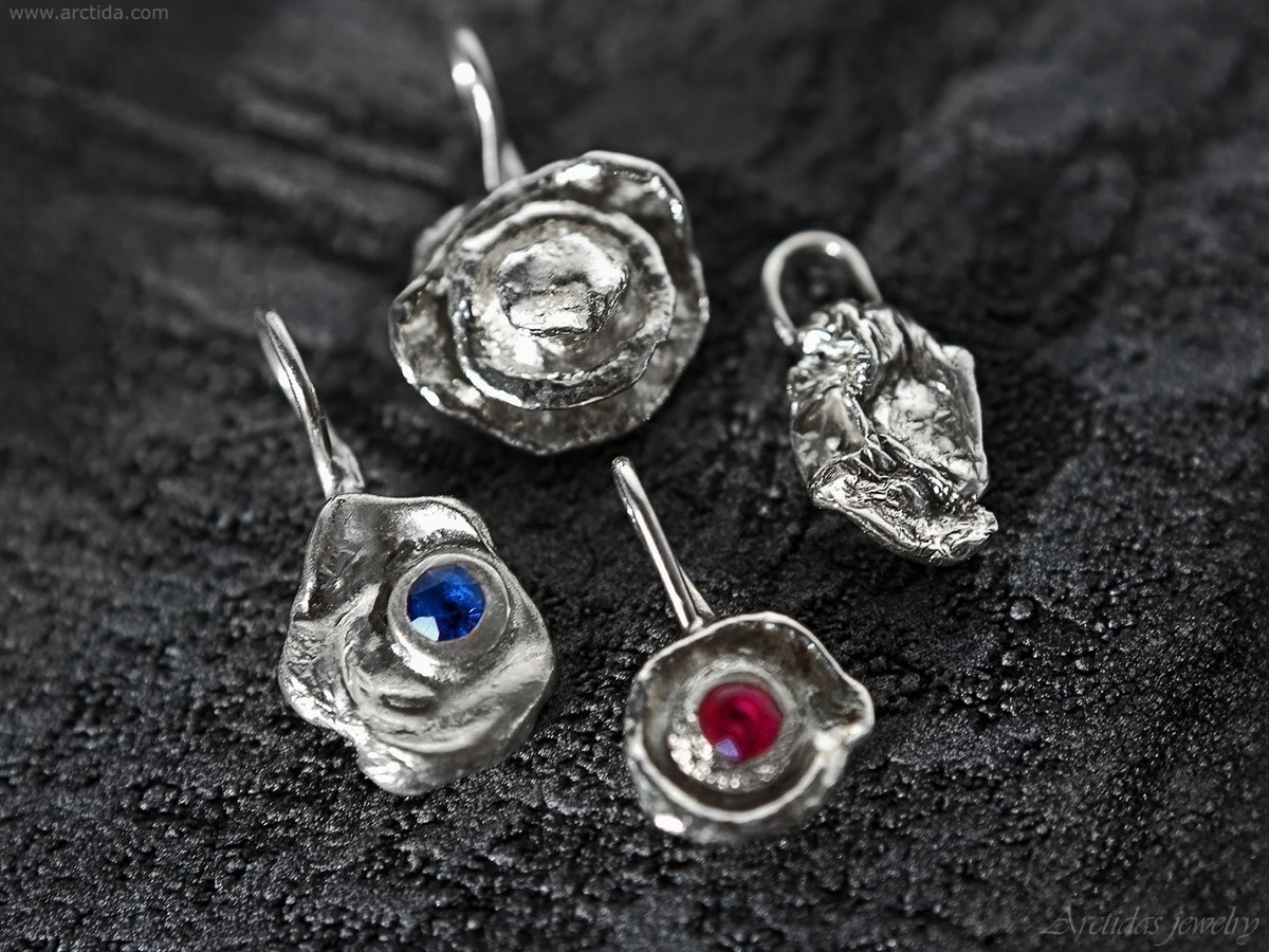 Arctida's tweet image. Handmade Silver Pendant Abstract Rose Water Cast Design -  arctida.blogspot.com/2025/10/handma…

@_TeamBlogger @bloggernation @Etsy #BBlogRT #bloggersnation #etsy #fusedglass #handmade #handmadeglass #Handcrafted #watercasting #handmadejewelry #meltedsilver #moltensilver #Rose #floralart