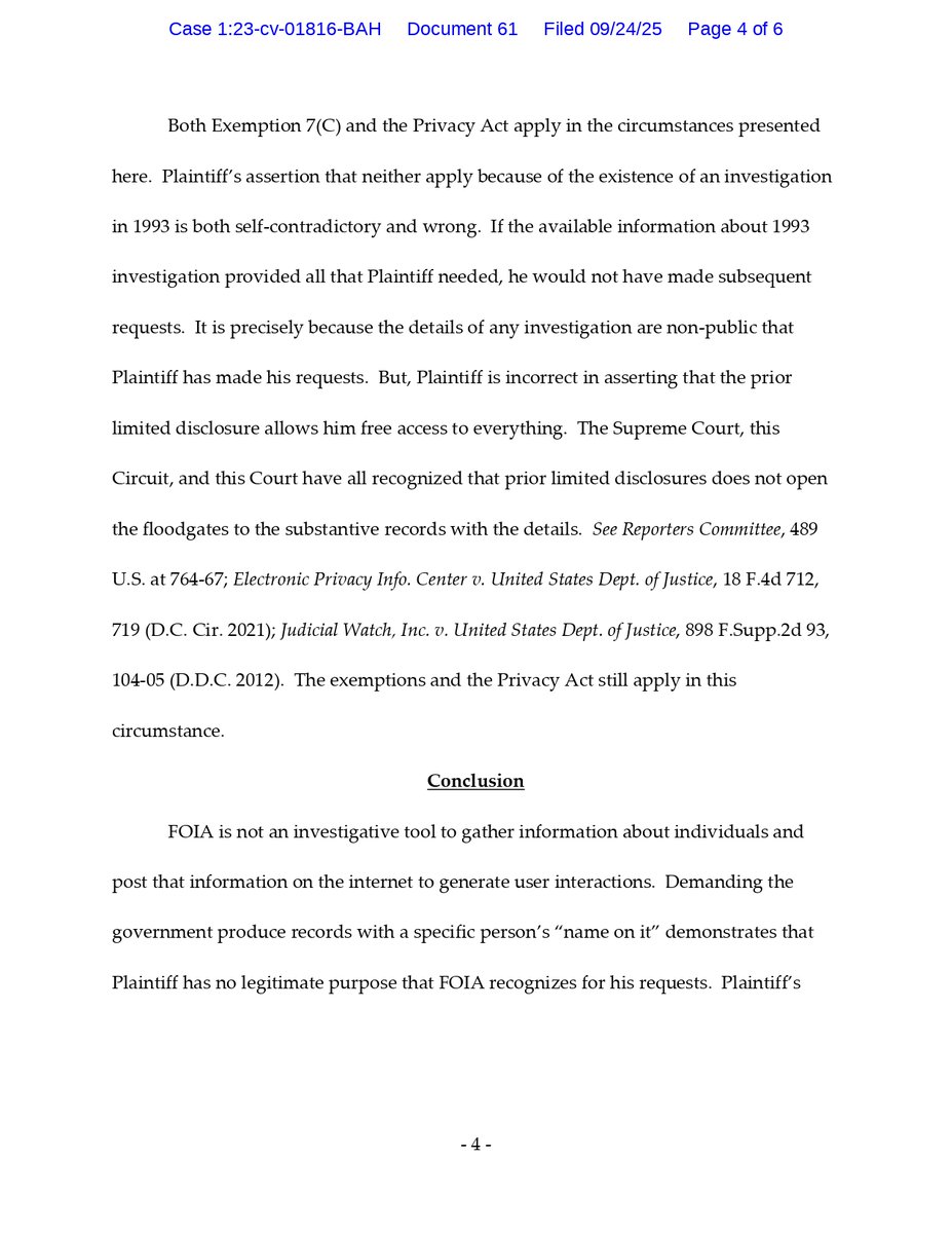 DavidHundeyin's tweet image. I wish Goodluck Jonathan had jailed/silenced all political opponents and critics when he was in power. We'd have hit a trillion dollars of GDP by 2024, and we'd all be at home being part of "Africa Rising" (remember that?)
He didn't jail/silence those CIA-backed opposition…