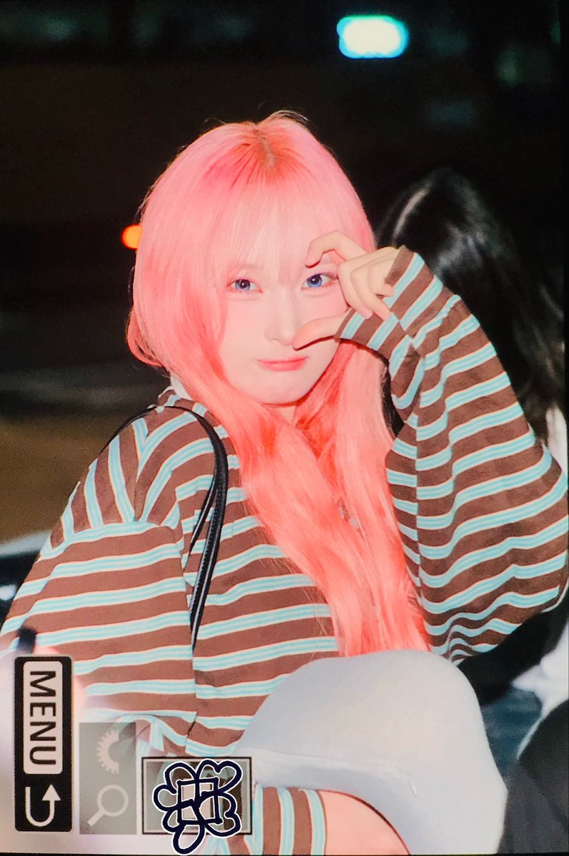 251031 pre
#아이칠린 #ICHILLIN #초원 #CHOWON
#초버댕블단