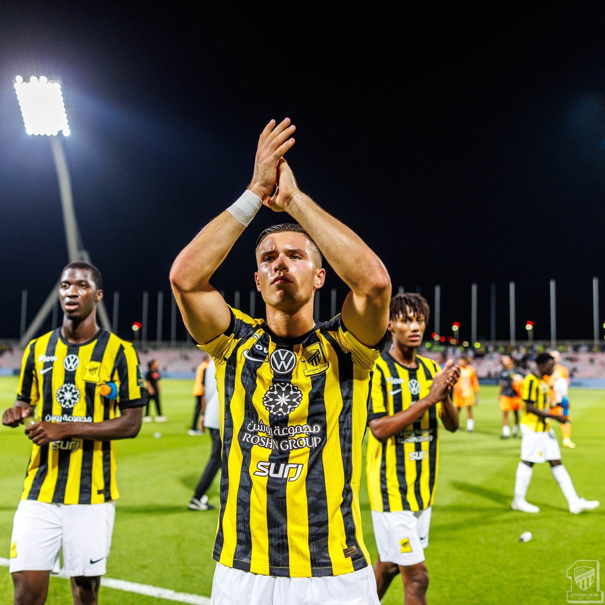 احمد عسيري tweet media