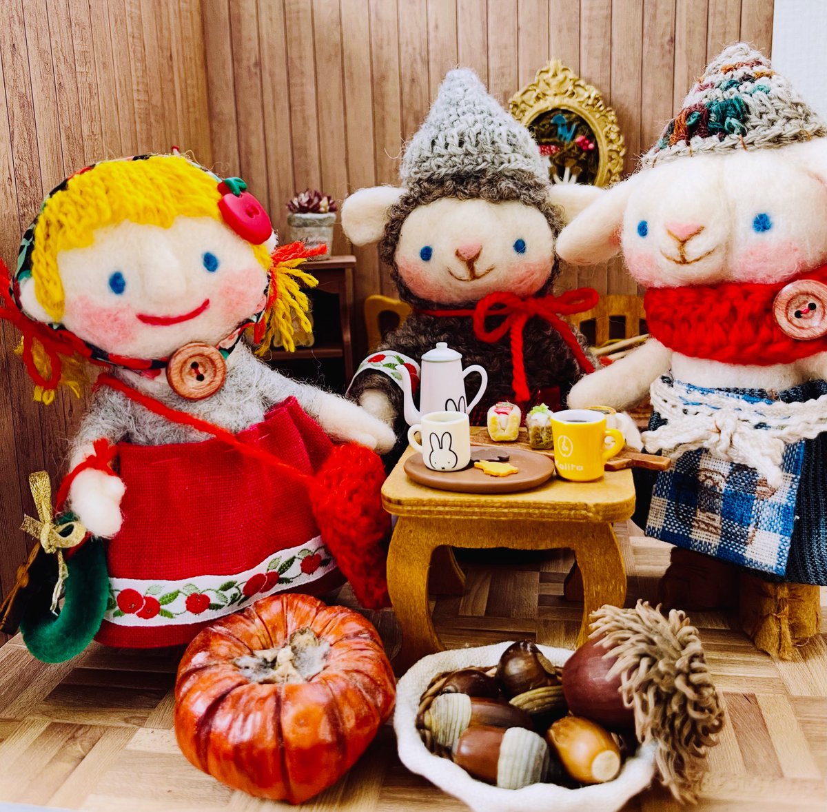 展示のみ☆mofuwako-bo もふわベア 羊毛フェルト 文鳥と羊毛フェルト もちぶん工房 (@mochibunkobo999) • Instagram