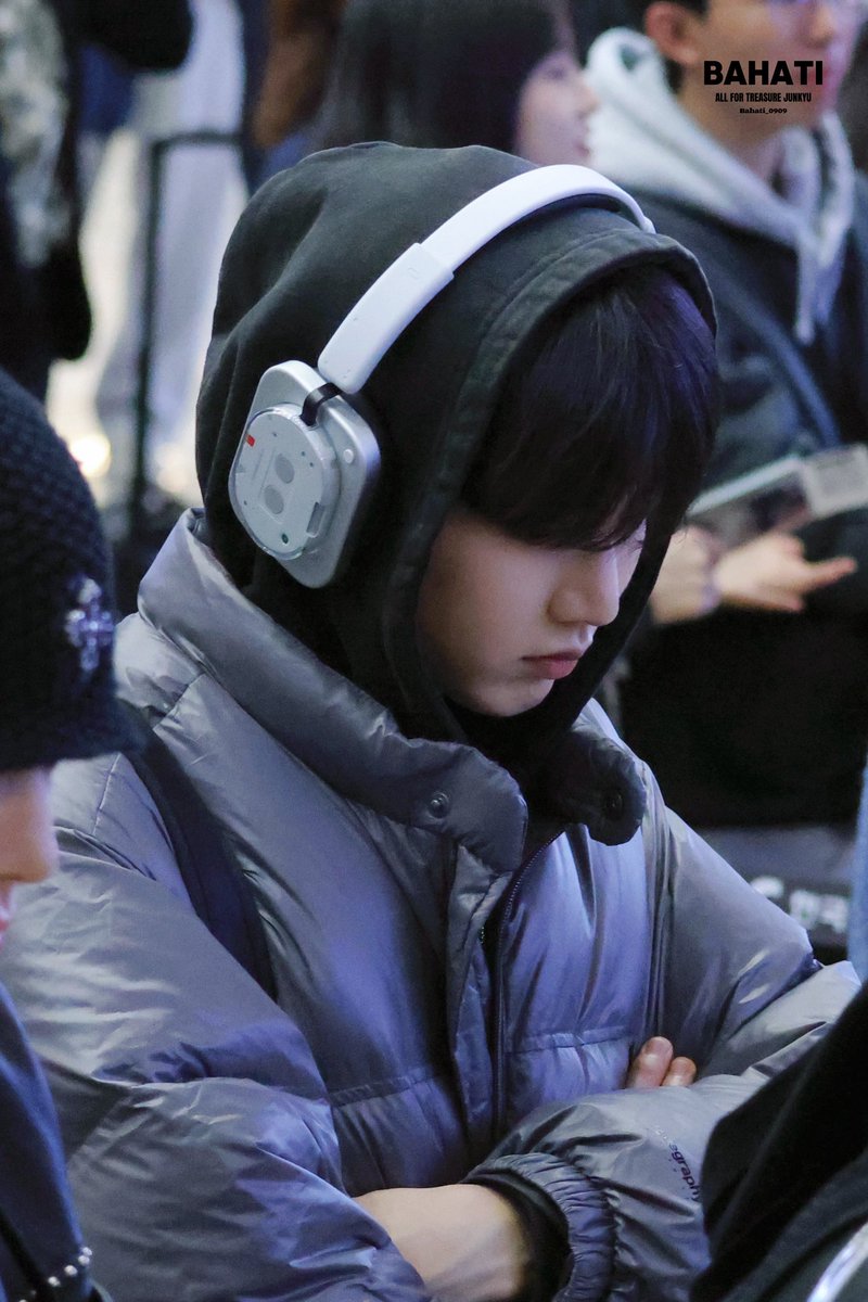 𝐵𝒶𝒽𝒶𝓉𝒾. tweet media