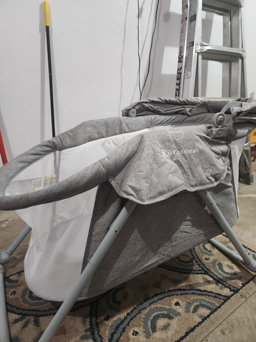tgalos's tweet photo. @KinderKraft  Bassinet held together with rivets making it impossible to repair. https://t.co/JHUFsi8TSa