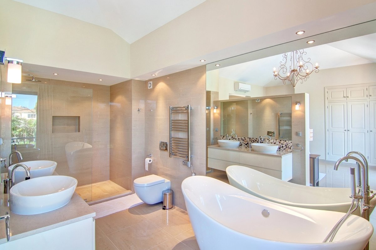 JosephKitchenON's tweet image. 💎 LUXURY BATHROOM RENOVATIONS IN TORONTO 🛁
Turn your bathroom into a luxurious retreat where beauty meets function! 🌿 Read our latest blog for inspiration: josephkitchens.com/blog/bathroom/…

📞 Call us at (905) 707-7756 to begin your dream renovation! ✨