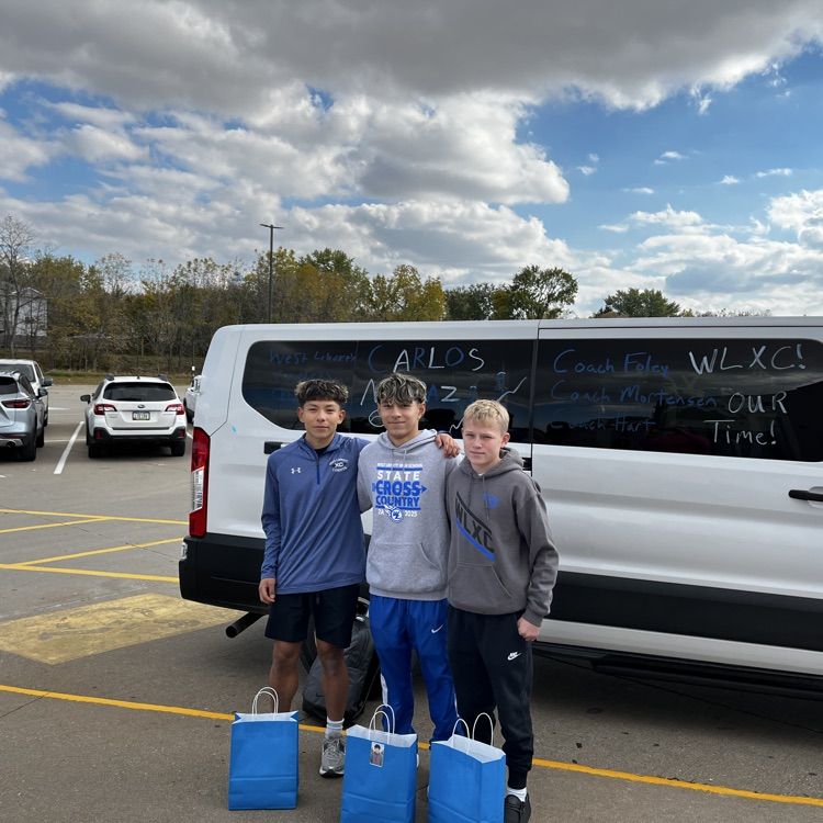 WestLibertyCSD's tweet image. We wish Carlos Meraz the best of luck at State Cross Country tomorrow! Thank you West Liberty State Bank for the cooler of goodies! #wlcomets #wlcometpride