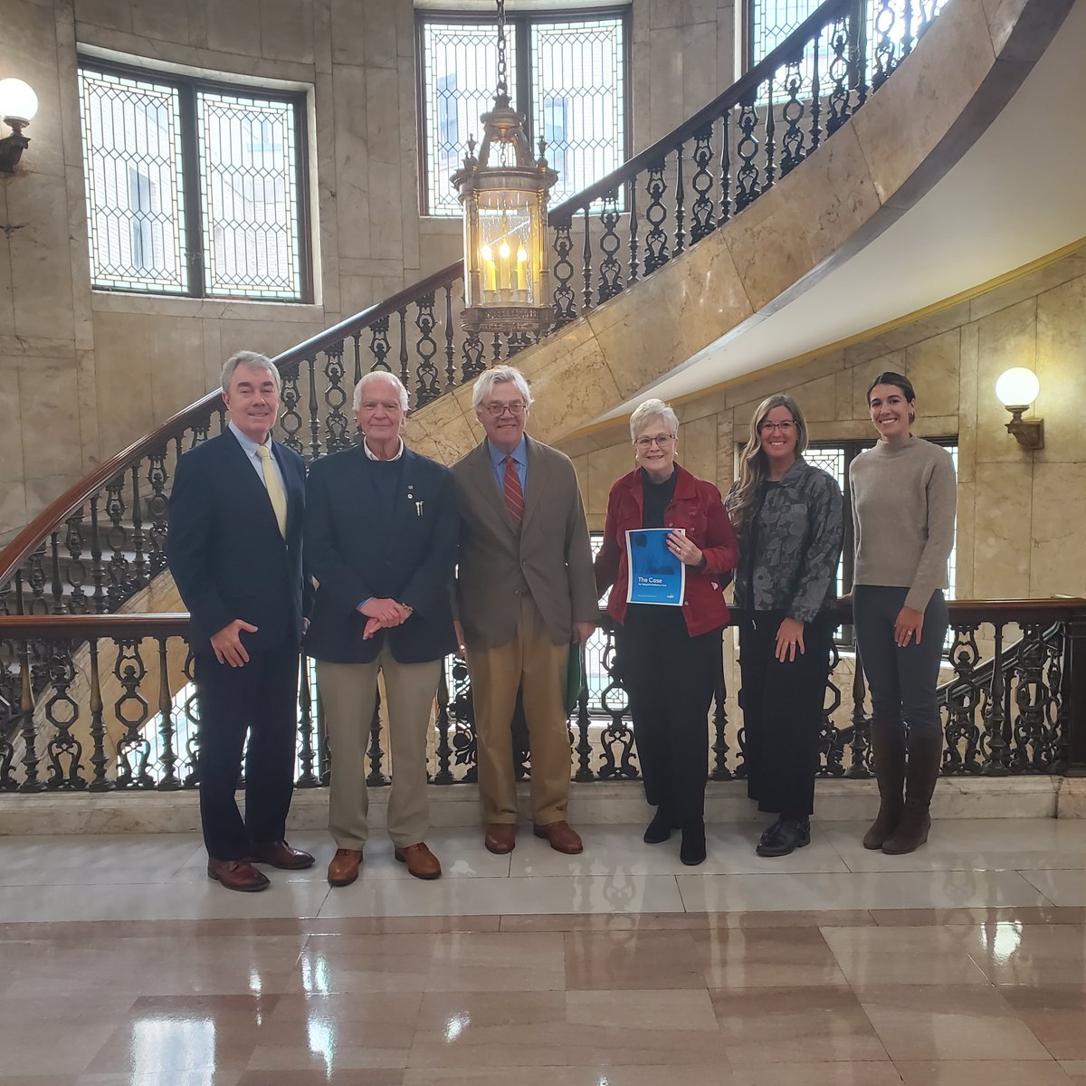 SpfldCouncil's tweet photo. 🏥 Springfield City Council’s Health &amp; Human Services Sub-Committee, chaired by Councilor Santaniello, reviewed palliative care progress at Mercy Medical Center &amp; discussed new patient-centered healthcare initiatives. 💜💙 #SpringfieldMA #PalliativeCare #CommunityCare https://t.co/T5BYCnUTJr