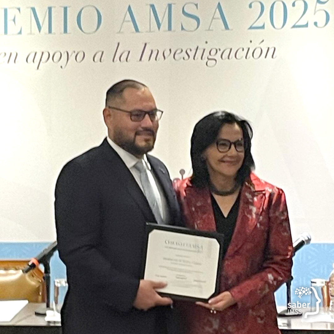 Saber_IMSS's tweet image. #OrgulloIMSS

¡Felicidades, Dr. Hernández Cantú, por haber obtenido el Tercer lugar en el Premio AMSA 2025 y poner en alto el nombre del IMSS con una investigación que marca la pauta para un sistema de salud más eficiente y centrado en la persona! 🏆👨‍⚕️