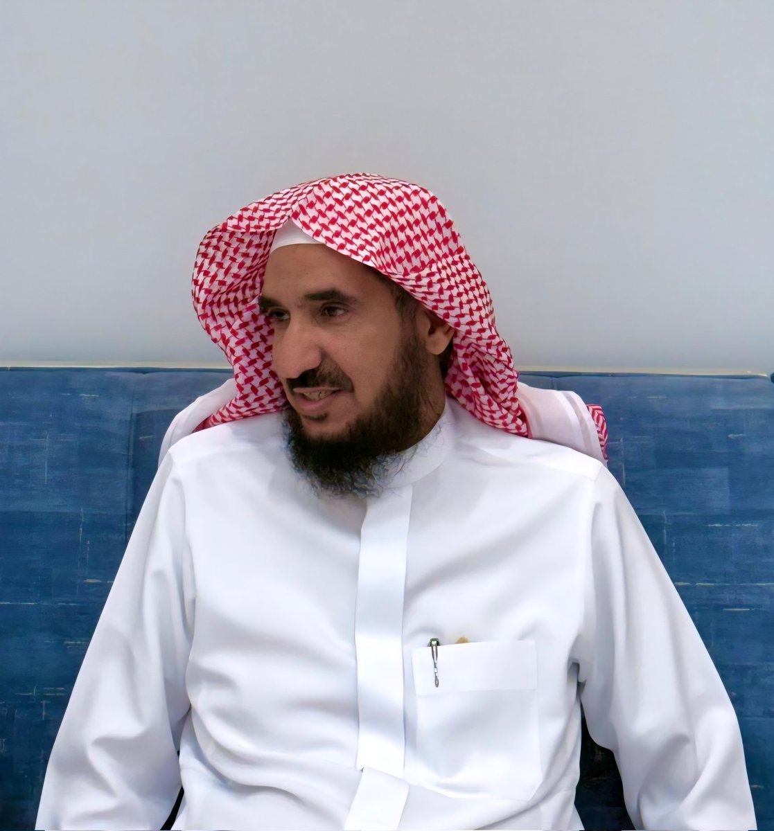al_odhaibi's tweet photo. اجتماع العائلة الكريمة مساء اليوم الخميس الموافق 1447/5/8 بضيافة الأستاذ /أحمد بن محمد الغيلان ..
 بارك الله فيه وفي ماله وولده وإخوانه .. https://t.co/eygUCqTr9L