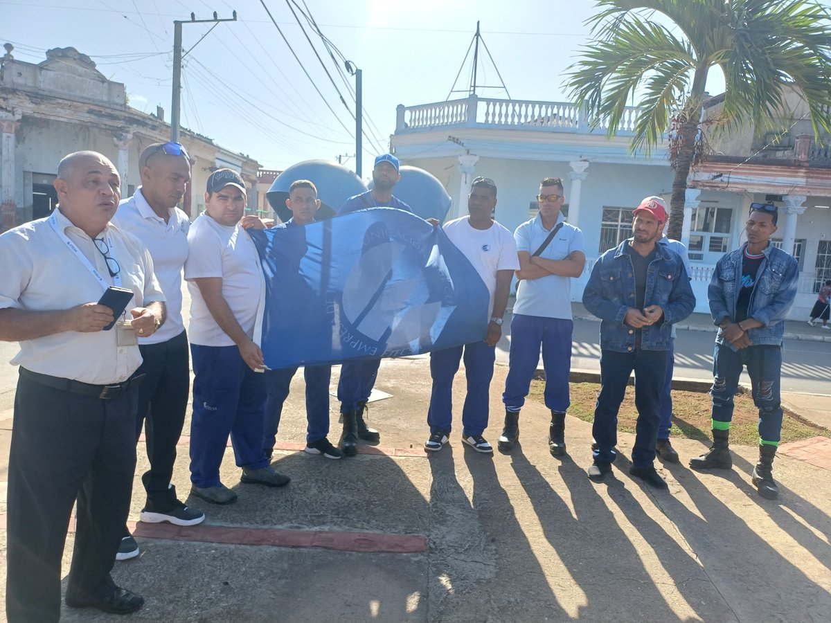 Los artemiseños se suman a la recuperación en el territorio oriental. Juntos somos más fuertes. Unidos como una gran familia: <a href="/ETECSA_Cuba/">ETECSA</a>