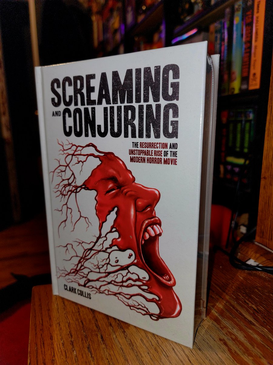 FreddyInSpace's tweet image. #HalloWeek GIVEAWAY #4

Follow me &amp;amp; RT to enter to win one sealed copy of SCREAMING &amp;amp; CONJURING by Clark Collis, a fantastic book that charts &quot;the resurrection and rise of the modern horror movie&quot; from SCREAM through THE CONJURING. I&apos;ve been reading this all October! U.S. only.