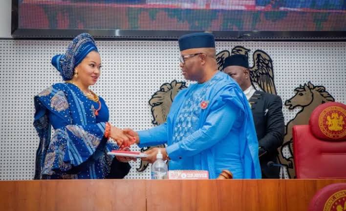 BREAKING: Senator Natasha invites Akpabio to Kogi project commissioning. 

 Nigerians wondering if their dispute has finally been put to the rest 🤔