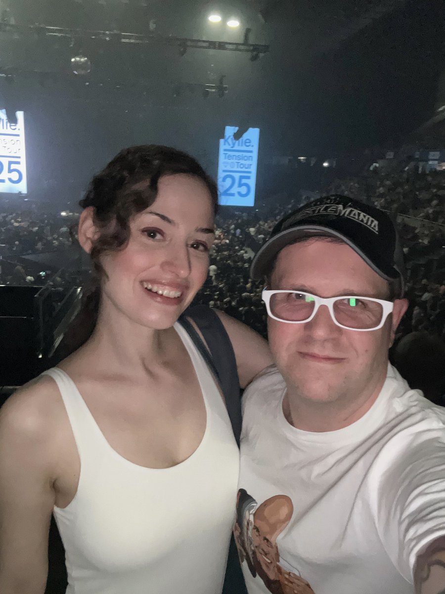 🪩🙌 My friend <a href="/ste_speed/">Ste Speed</a> and I are welcoming Sophie Ellis Bextor <a href="/SophieEB/">Sophie Ellis-Bextor</a> back to #Vancouver TONIGHT!!💖<a href="/kminogues/">alex 🕸️</a> <a href="/RLeBonTennant/">Rosie Tennant Doran 💖💙💜💚❤️🪩✨🦄🎶📀🎮🌻🌈</a> <a href="/CaliforniaRomeo/">ROMEO 🪐</a> <a href="/ademradio/">Scheiße Minnelli</a>