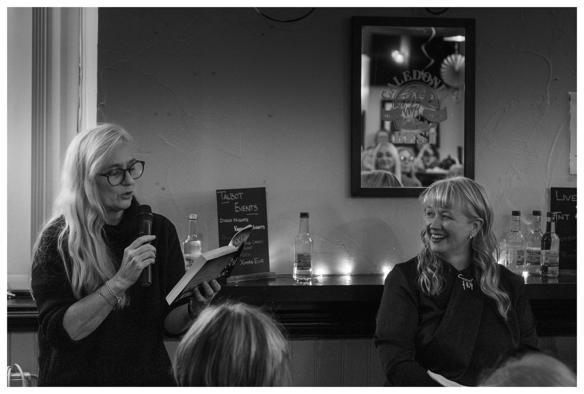 📚🕷Suzy A #CrowMoon 🖤❤️📚 tweet media