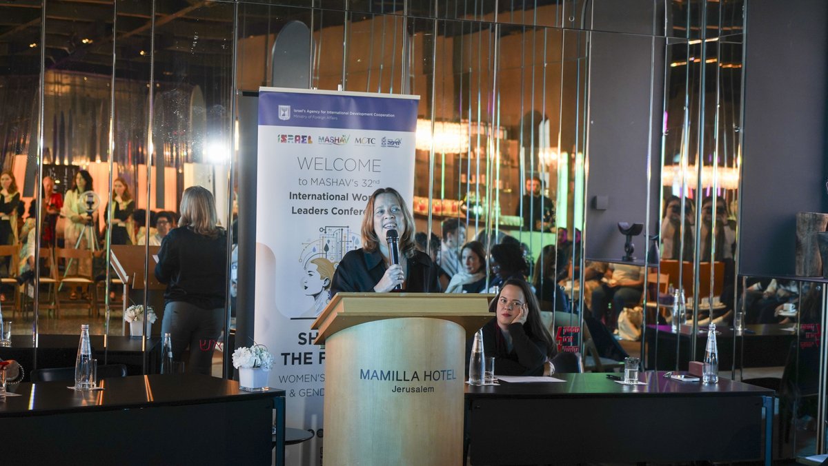 MASHAVisrael's tweet image. The 32nd International Women Leaders Conference is coming to a close. At the closing ceremony at @IsraelMFA, Ro Teimunu Kepa of #Fiji shared:

“We learned not only about artificial intelligence, but also about emotional intelligence. #Inclusiveness means not only to be talked