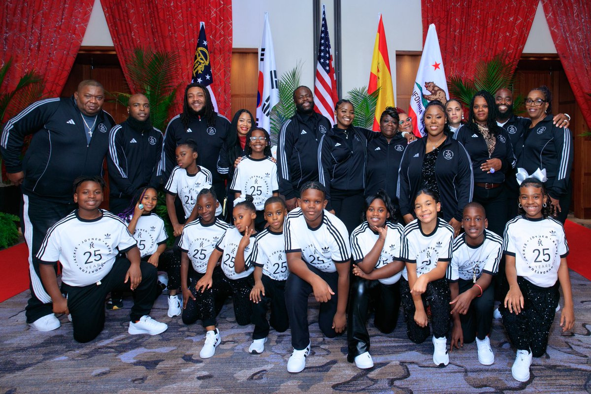 #TBT to an unforgettable night at the 2025 Sequins, Suits &amp; Sneakers Gala! ✨ Thank you again to everyone who came out to celebrate, support, and shine with us in honor of Jackie Joyner-Kersee and the JJK Foundation’s mission. 💫

Scroll through to relive the magic! 💃🏽🕺🏽