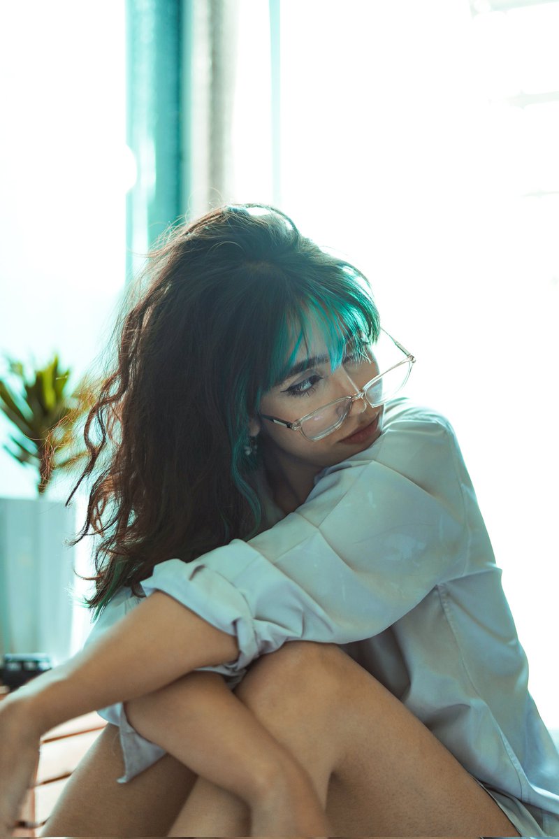 ☁️اَبرِ آبی tweet media