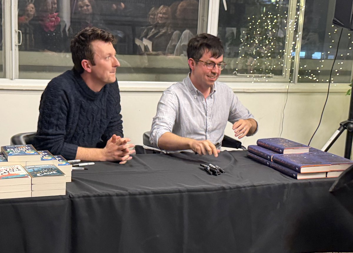 Janice Hallett tweet media