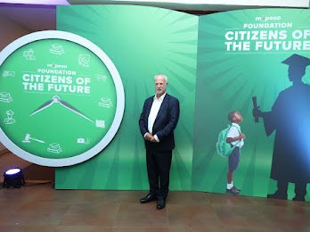 Mpesa Foundation #CitizensOfTheFuture is transforming Kenya's classrooms!
✅ Renovating schools with ICT
✅ 1,880 scholarships issued
✅ 18,000+ teachers upskilled
Nominate a deserving school for modernization: citizenofthefuture.org
<a href="/SafaricomPLC/">Safaricom PLC</a> <a href="/MPESA_FDN/">M-PESA Foundation</a> #CitizensOfTheFuture