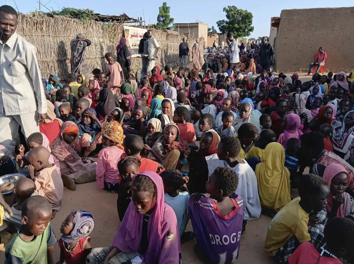 CPJ is deeply alarmed by reports emerging from El-Fasher in Sudan’s North Darfur state, which the paramilitary Rapid Support Forces (RSF) has captured in recent days, where journalists, media workers and other civilians are facing an unprecedented wave of violence and impunity.