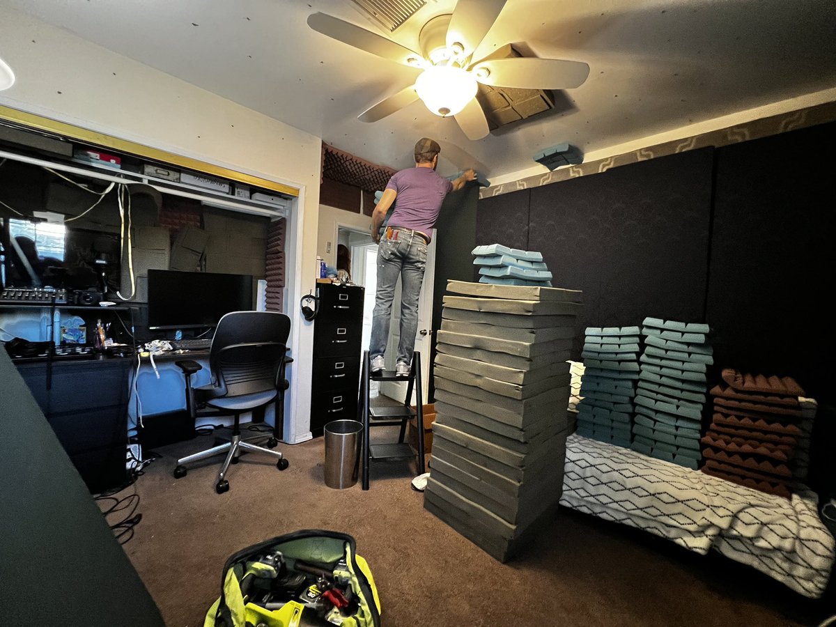 ASMRJeremiah tweet media