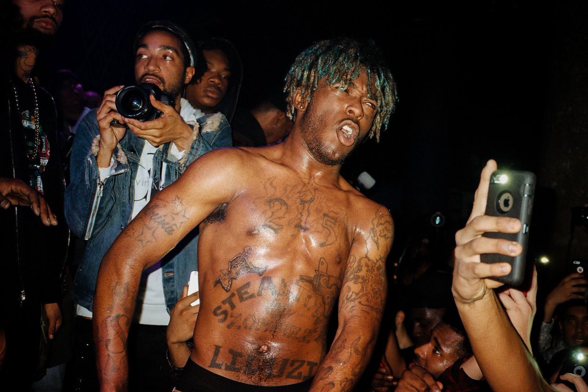 WxLLxxM's tweet photo. When I say life changing I mean it wholeheartedly. 

I saw Uzi perform “Luv Is Rage” at SOBs 10 years ago, and that’s when everybody knew this kid was a superstar no questions asked. 

@LILUZIVERT https://t.co/3MqzJFM1pE