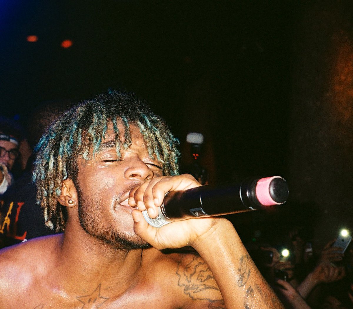 WxLLxxM's tweet photo. When I say life changing I mean it wholeheartedly. 

I saw Uzi perform “Luv Is Rage” at SOBs 10 years ago, and that’s when everybody knew this kid was a superstar no questions asked. 

@LILUZIVERT https://t.co/3MqzJFM1pE