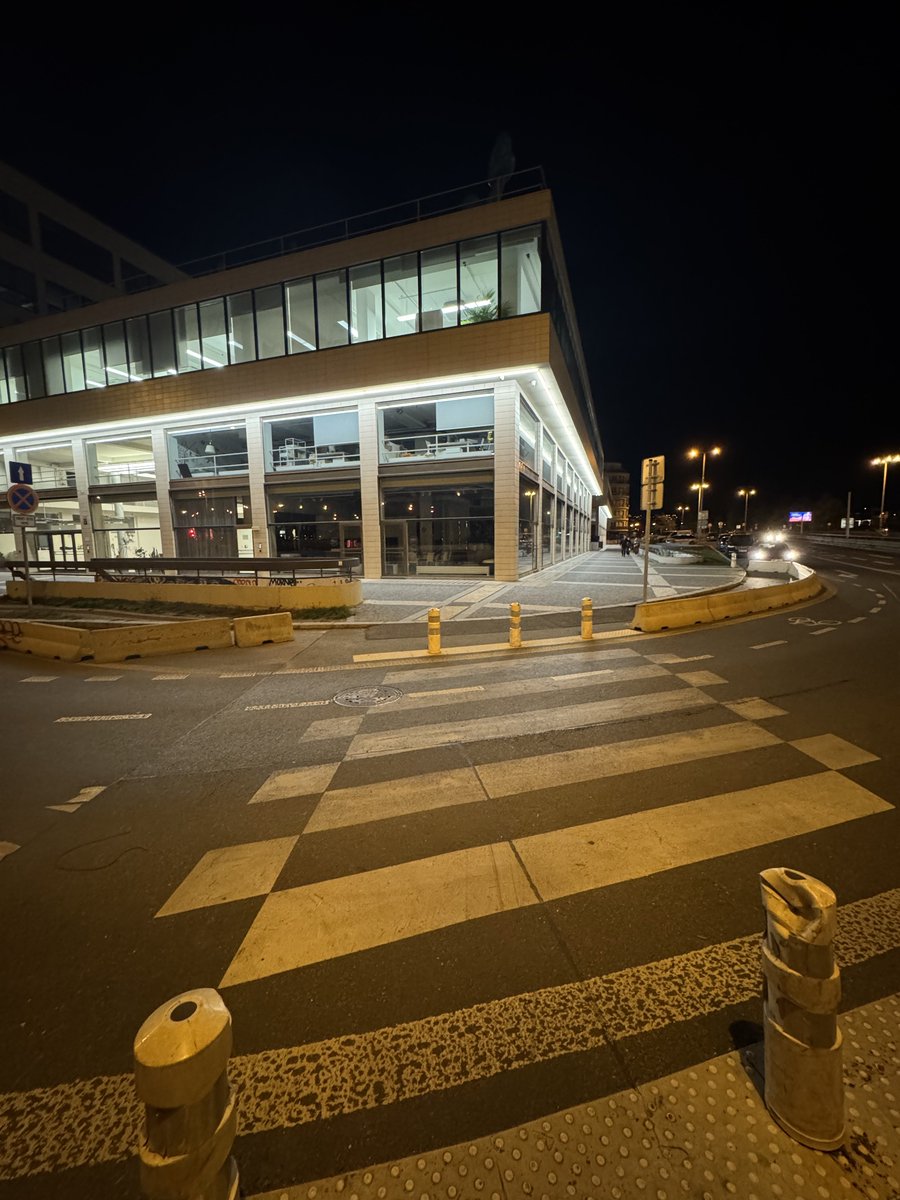 Omarovo4000 tweet media