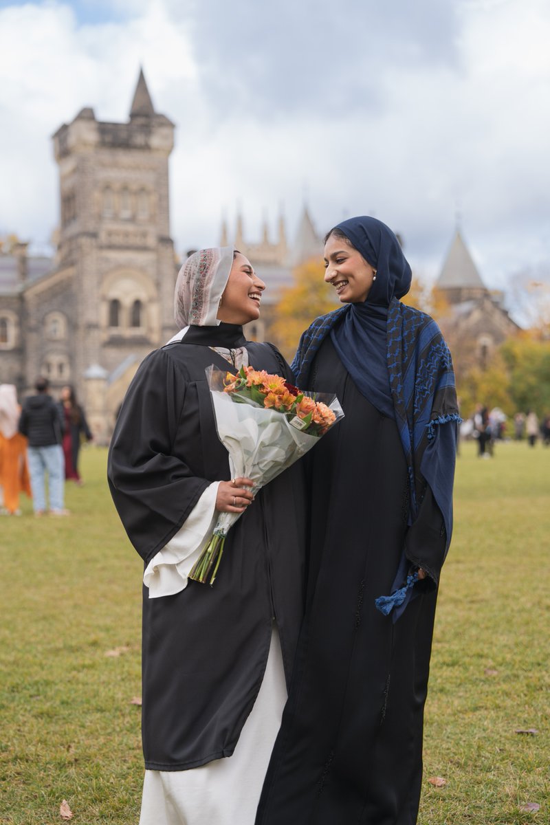 UTSC's tweet photo. Congratulations #UofTGrad25 on your success and welcome to the UTSC Alumni / @uoftalumni family β we're so proud of youπ.
Next steps? Join our alumni community by following @utscalumni for the latest news, events, and more! π #UofT https://t.co/ILQXnyRMID