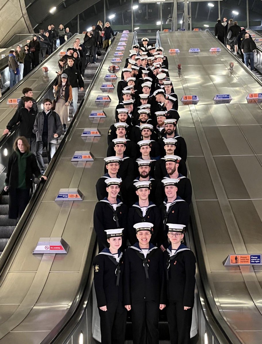 HMS Collingwood (@hms_collingwood) on Twitter photo After a long and inspiring day supporting the <a href="/PoppyLegion/">Royal British Legion</a> #PoppyAppeal, our Victory Squadron trainees continued a much loved tradition with the annual escalator photo.
A fitting way to end a day of service, remembrance and pride.
#RoyalBritishLegion #PoppyAppeal #TeamSpirit After a long and inspiring day supporting the <a href="/PoppyLegion/">Royal British Legion</a> #PoppyAppeal, our Victory Squadron trainees continued a much loved tradition with the annual escalator photo.
A fitting way to end a day of service, remembrance and pride.
#RoyalBritishLegion #PoppyAppeal #TeamSpirit