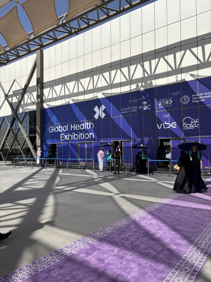 DPTLayan's tweet image. كل الشكر لـ عيادة بايو فت على دعمها وإتاحة الفرصة لنا للمشاركة في مؤتمر الصحة العالمي كانت تجربة ثرية أسعدتنا وساهمت في نشر الوعي الصحي وتعزيز المعرفة🤍🤍

@BiofitC
 @LiveWellMOH 
#GlobalHealthExhibition 
#ملتقى_الصحة_العالمي_2025