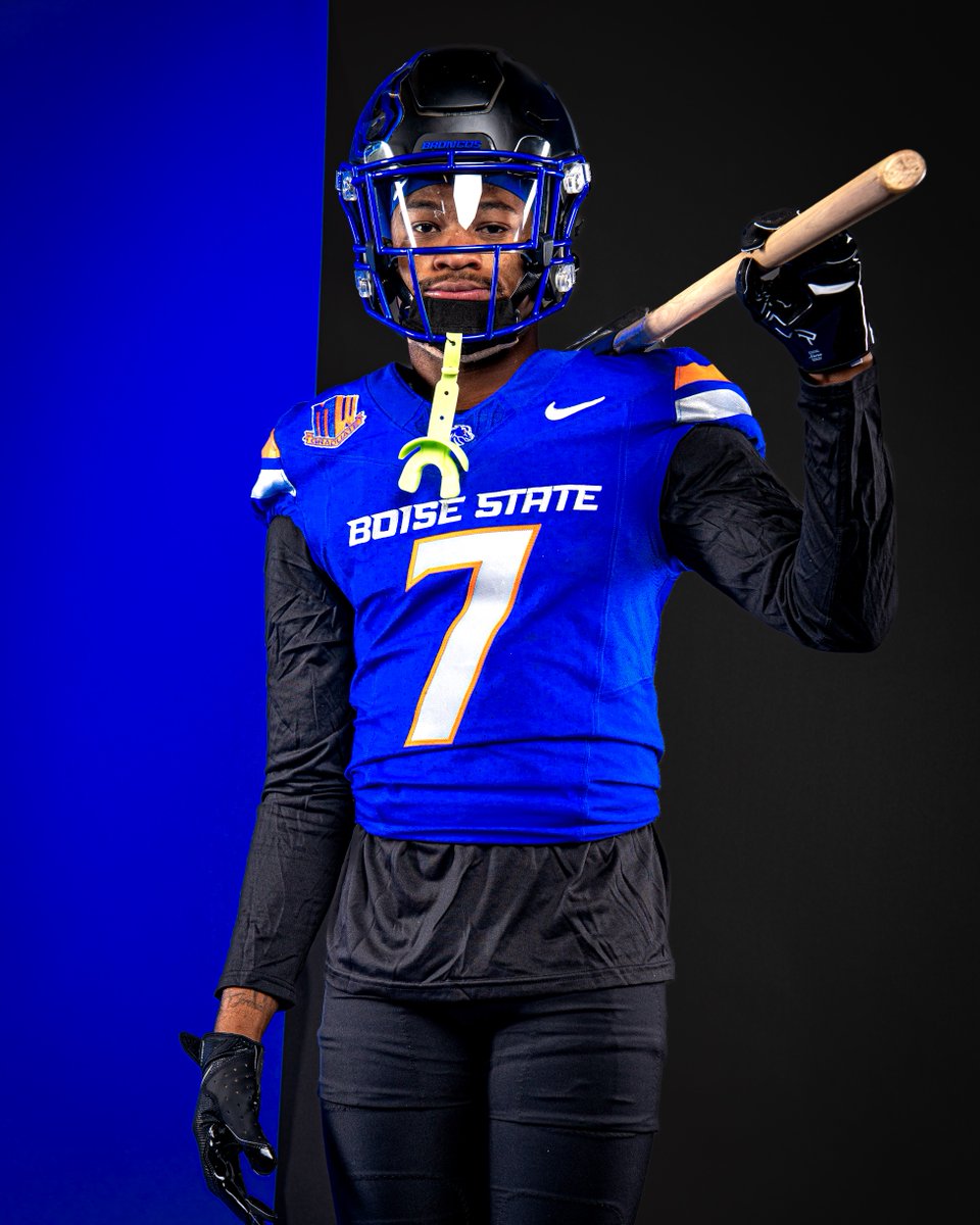 Boise State Football (@broncosportsfb) on Twitter photo The week 10 threads 🧵
#BleedBlue | #BuiltDifferent The week 10 threads 🧵
#BleedBlue | #BuiltDifferent