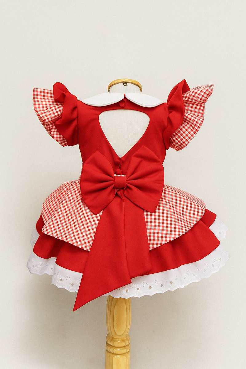 Perfeição essa é  a palavra 
Amo fazer vestido infantil  ❤️ 
<a href="/amordemae/">Géh_borboletandoo*</a>.on