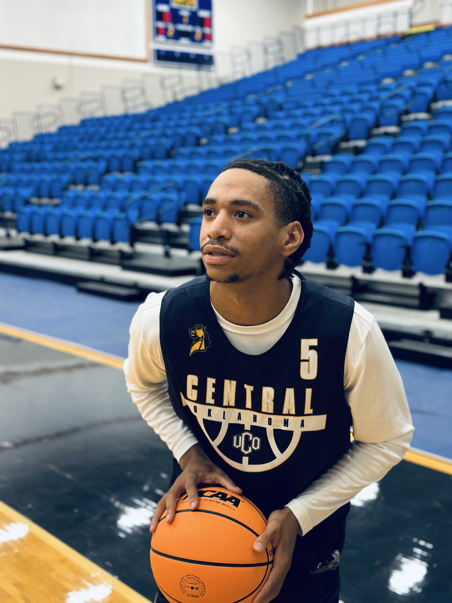 UCO Men's Basketball tweet media