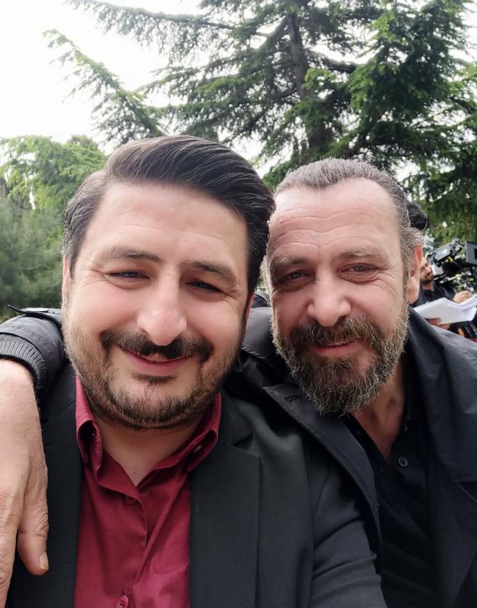 Gazobatu's tweet photo. @videolarsivi olm bu adam aynısı aq ya Abdurrahman Yunusoğlu ismi babası falan mı acaba https://t.co/pQAtBR9aY7