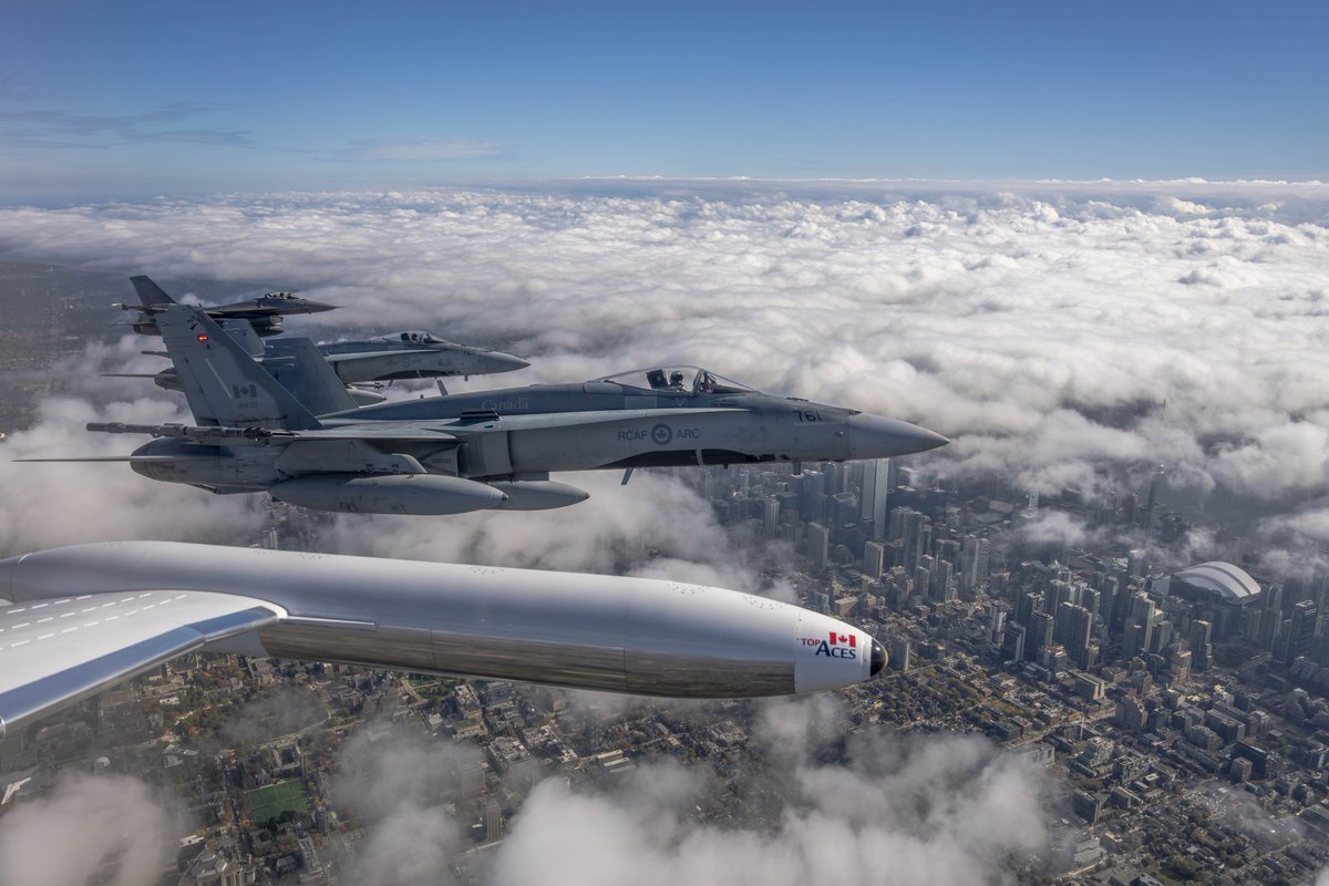 1stAF's tweet image. AFNORTH members &amp;amp; interagency partners participated with @DEFENSAmx and @RCAF #CANR counterparts in Exercise AMALGAM EAGLE 25, a live-fly air defense exercise Oct 28-29. This year marked #NORAD’s Canadian Region and therefore Canada’s inaugural participation, enhancing readiness…