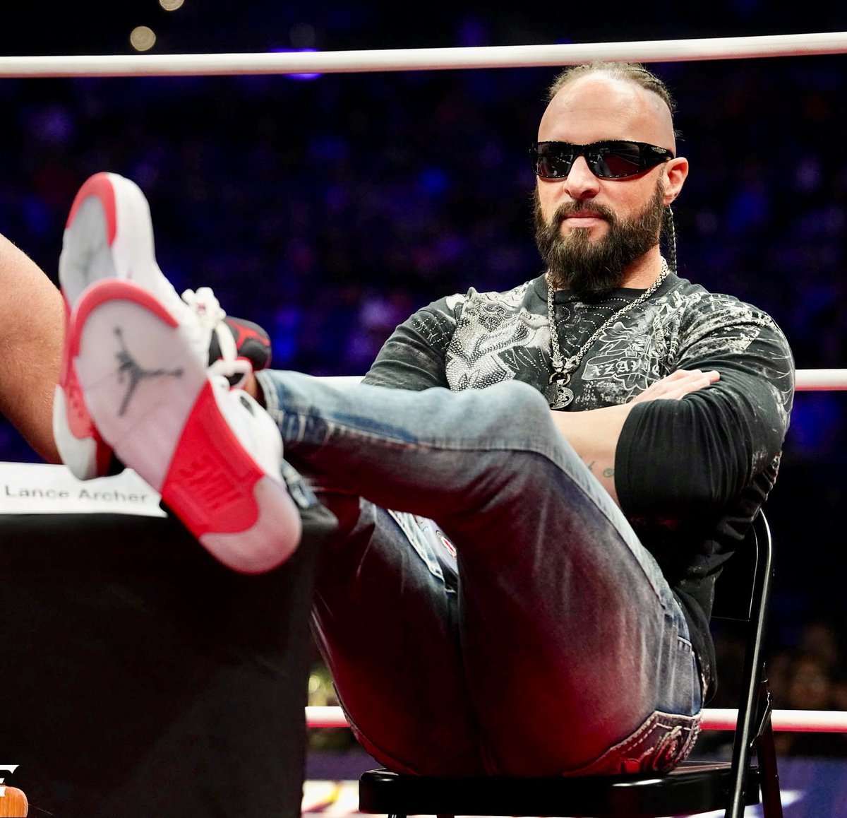 The Murderhawk Monster Lance Archer tweet media