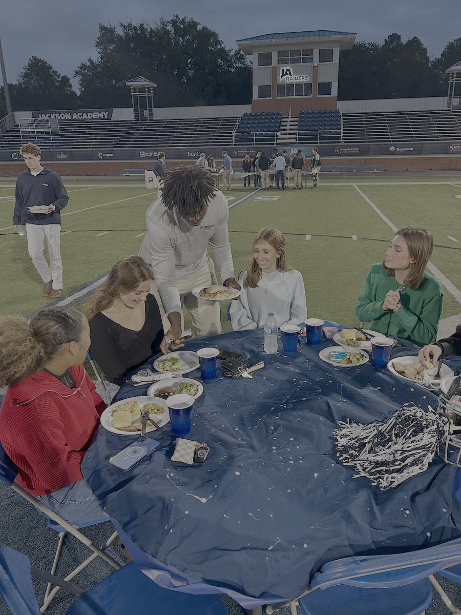 JARaiderFB's tweet photo. Dinner, tradition, and Raider pride. Last night, our senior football players continued the beloved tradition of honoring the senior Accents and Cheerleaders with a special meal at The Brickyard. We appreciate each and every one of you!!!
#WeAreJA
#LockItOut
#ColdBrickyard https://t.co/qfvloHhrKq