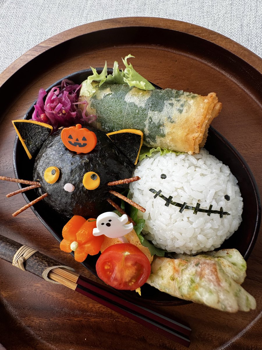 【おにぎり】　　　 ◆硯3点 唐揚おにぎり鮭明太子 | NewDays エキナカポータル