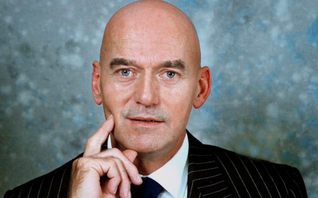 Deze man had de eerste homoseksuele premier van Nederland moeten worden, wat zou ons land er dan anders uitzien.

Hij werd afgeslacht door extreem links.

R.I.P 🙏🏼

#ExtreemLinks #PimFortuyn