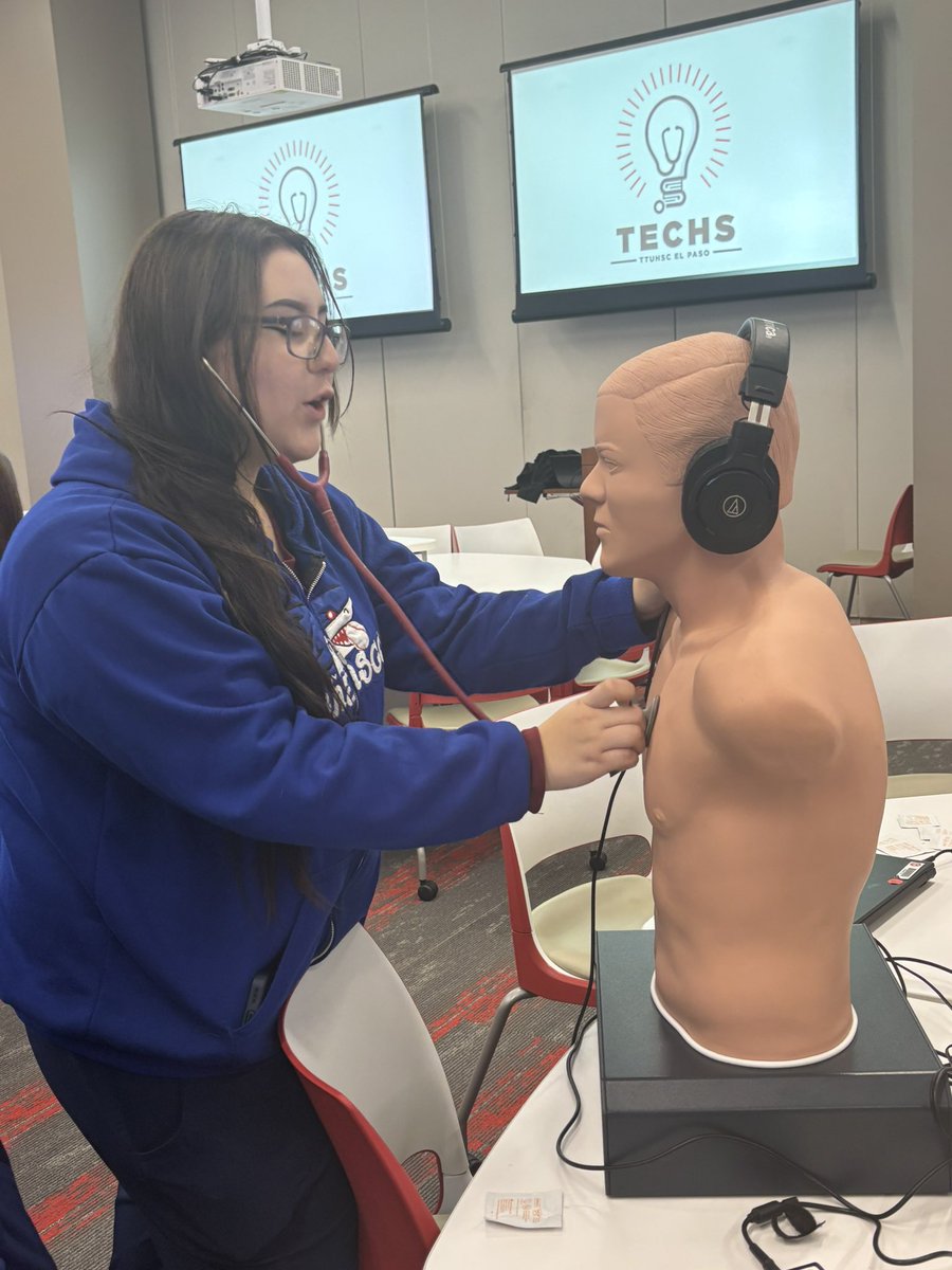 aluna0707's tweet image. 22 SEISD Heath/BioMed students had the opportunity to participate at Texas Tech High School Outreach Day. 🥼🩺 @TTHealthElPaso thank you 😊 #drlunasclass #SEHStheBest #SanEliManoAMano @MrsKthummel
