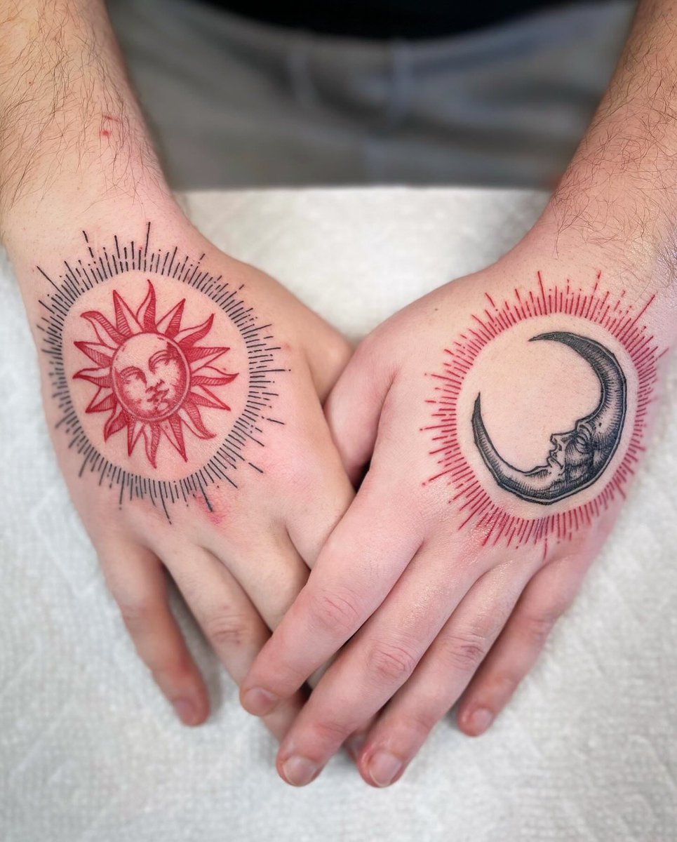 Red Tattoos on White Skin: Bold & Beautiful