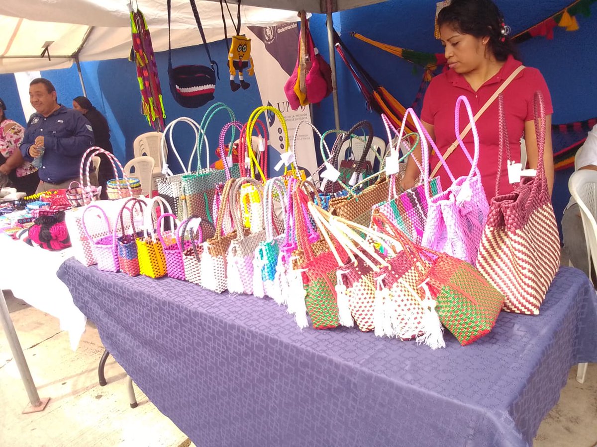 _SPGuatemala's tweet image. 💪 Reinserción con propósito

La #DGSP, a través de la Subdirección de Rehabilitación Social y la Unidad Laboral de la Granja Modelo de Rehabilitación Canadá, participó en la ExpoCAP realizada en la Gobernación Departamental de Escuintla los días 28 y 29 de octubre.

1/2