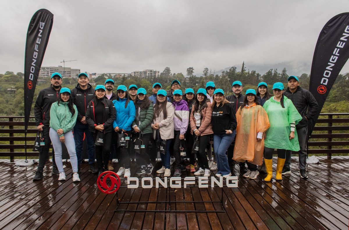 ichthion's tweet image. Realizamos una minga de limpieza en el Río San Pedro con @dongfeng_ecu by @MaresaCenter.

Su compromiso con la sostenibilidad refleja el impacto de las empresas con propósito.

Recibimos también a representantes de Dongfeng Motor Industry, quienes conocieron Galápagos Guardians.