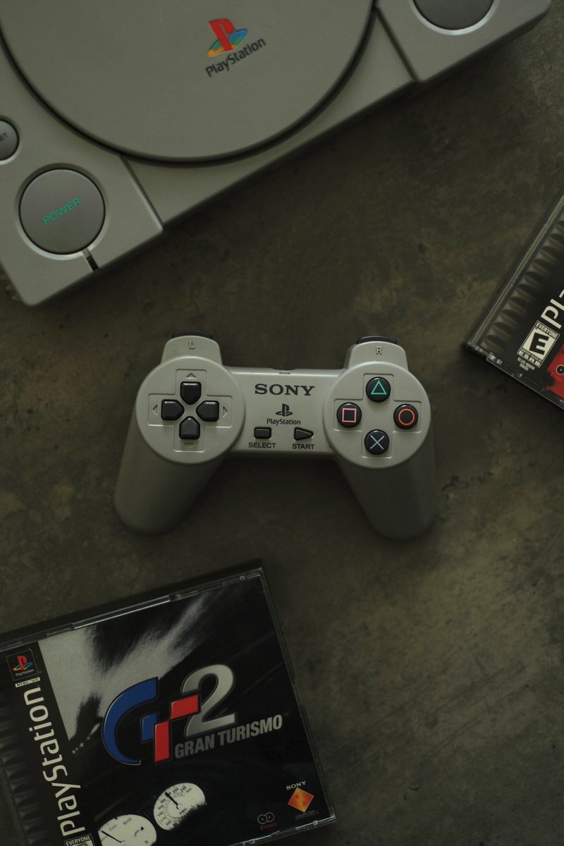 spravko's tweet image. Which one was your first console? 🎮

#PlayStation #Nintendo #Sega #Retro #Gaming